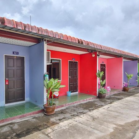 Oyo 682 Fishering Home Krabi town المظهر الخارجي الصورة